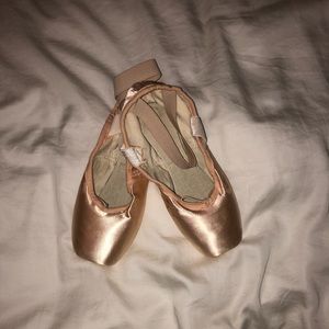 Freed Pointe Shoes Y 4 1/2 XXX